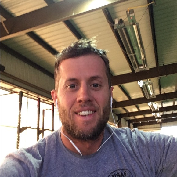 Meet your Posher, Eric - Picture 1 of 1